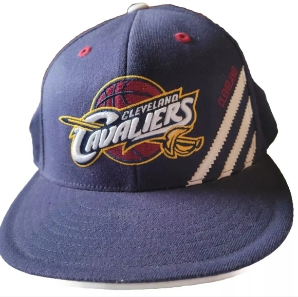 Adidas Cleveland Cavaliers Hat Cap Cavs Size 6 7/8 - 7 1/4 FlexFit NBA LeBron - Picture 1 of 12